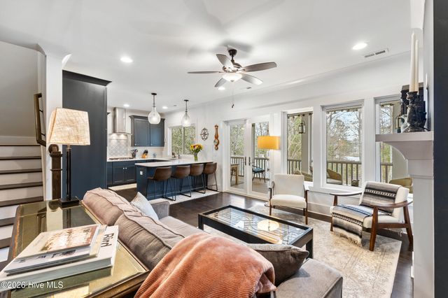 104 W High Bluff Drive, Hampstead, NC 28443