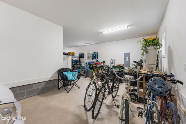 104 W High Bluff Drive, Hampstead, NC 28443