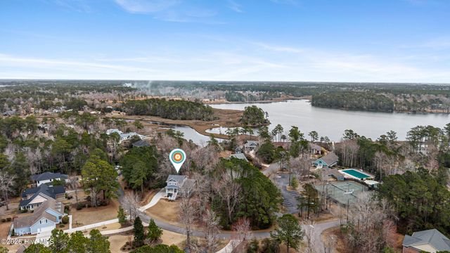 104 W High Bluff Drive, Hampstead, NC 28443