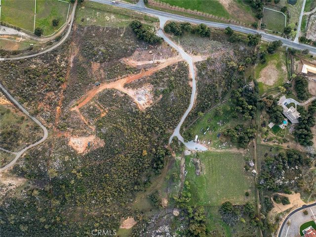 39948 Avenida La Cresta, Murrieta, CA 92562