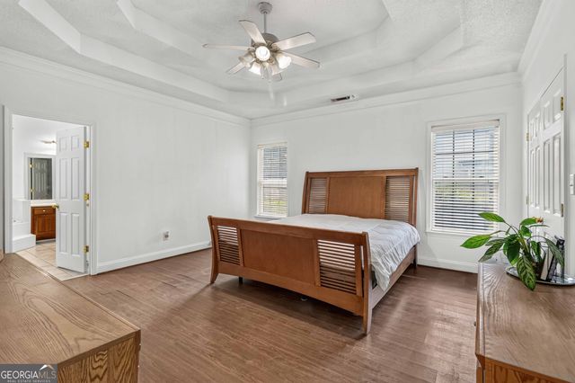1137 E Shoreview Road, Mcdonough, GA 30253