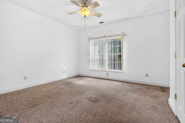 1137 E Shoreview Road, Mcdonough, GA 30253