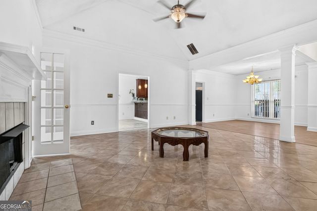 1137 E Shoreview Road, Mcdonough, GA 30253