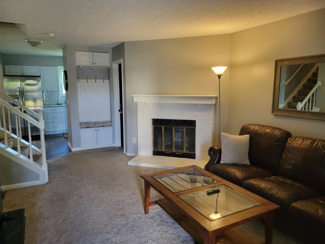 1223 Tranquil Drive, Columbus, OH 43085