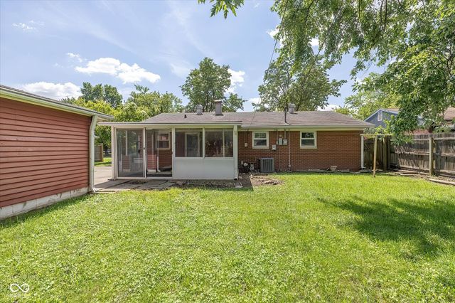 7402 E 52nd Street, Indianapolis, IN 46226