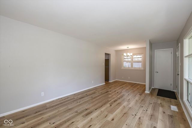 7402 E 52nd Street, Indianapolis, IN 46226