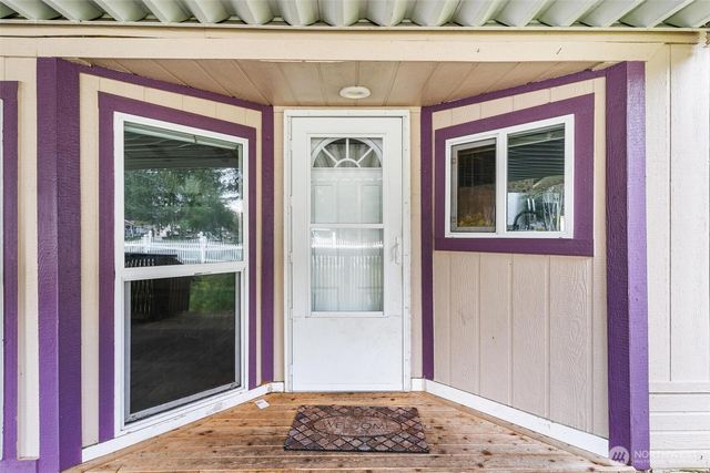 4702 233rd Street Ct E, Spanaway, WA 98387