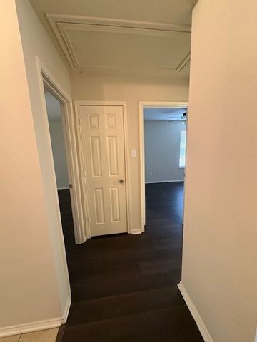 400 Angler Drive, Crowley, TX 76036