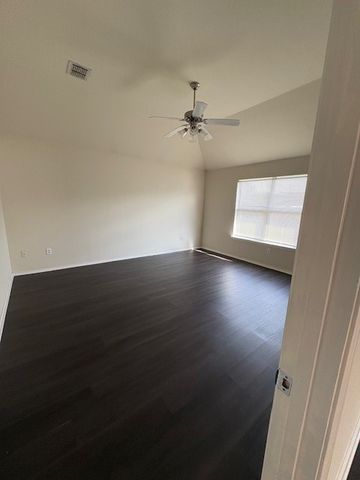 400 Angler Drive, Crowley, TX 76036
