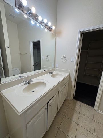 400 Angler Drive, Crowley, TX 76036
