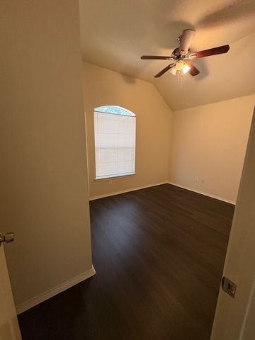 400 Angler Drive, Crowley, TX 76036