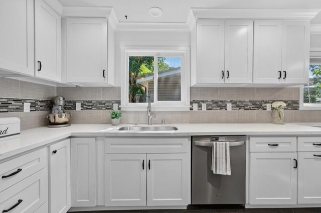 3839 13th Ave, Sacramento, CA 95820