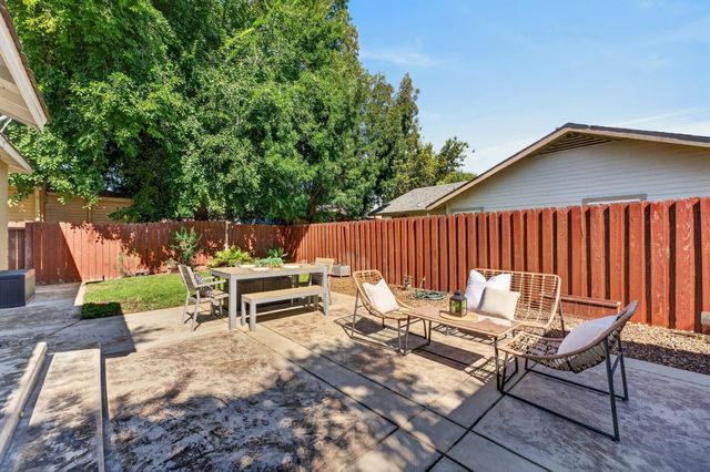 3839 13th Ave, Sacramento, CA 95820