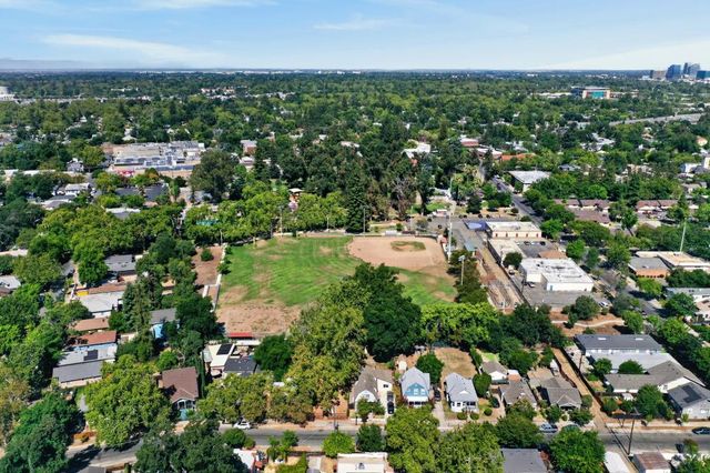 3839 13th Ave, Sacramento, CA 95820