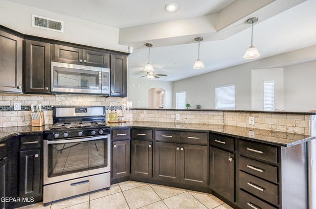 380 ISAIAS Avenue, Canutillo, TX 79835