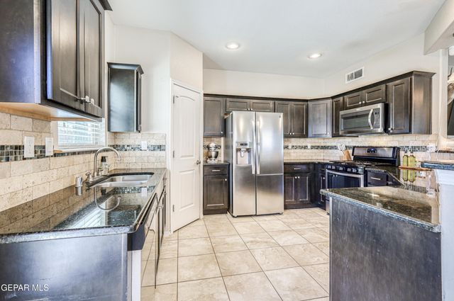 380 ISAIAS Avenue, Canutillo, TX 79835