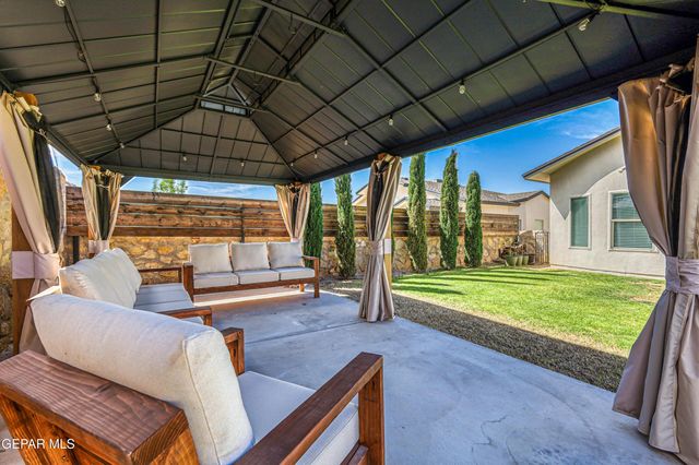 380 ISAIAS Avenue, Canutillo, TX 79835