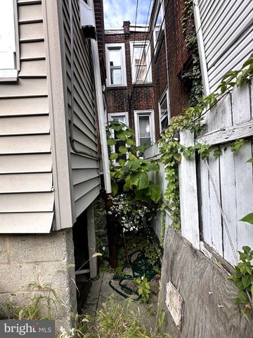 208 RUBICAM ST, Philadelphia, PA 19120