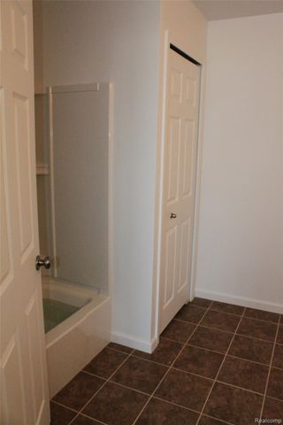 58175 KINCAID Street, New Haven Village, MI 48048