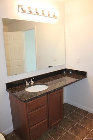 58175 KINCAID Street, New Haven Village, MI 48048