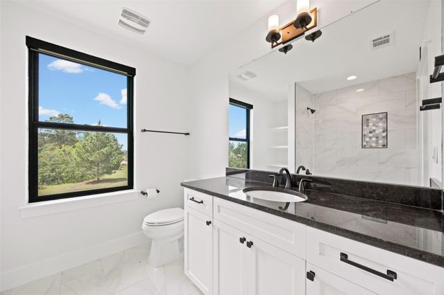 111 Tall Forest DR, Bastrop, TX 78602