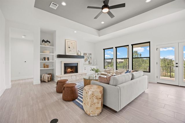 111 Tall Forest DR, Bastrop, TX 78602
