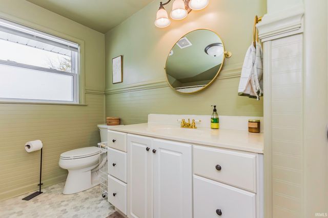 1501 W Sheffield Drive, Muncie, IN 47304