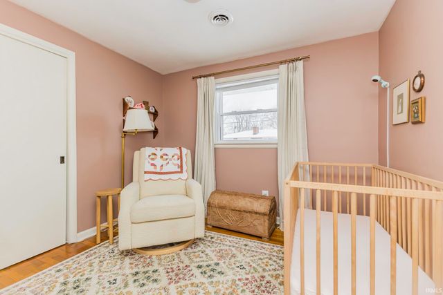 1501 W Sheffield Drive, Muncie, IN 47304