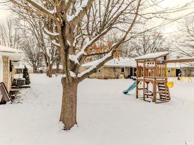 1501 W Sheffield Drive, Muncie, IN 47304