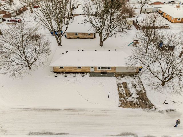 1501 W Sheffield Drive, Muncie, IN 47304