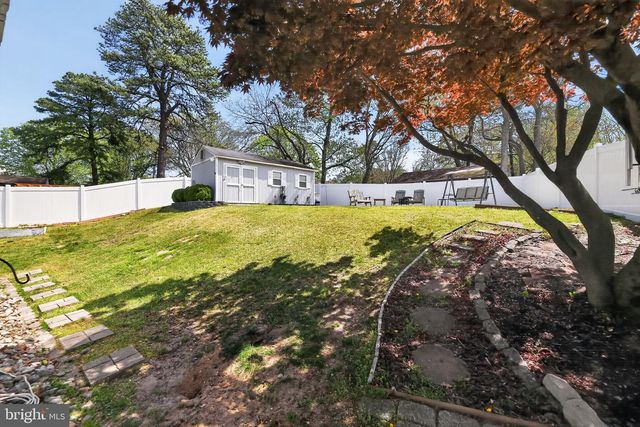 43 KOHOMO AVE, Sicklerville, NJ 08081