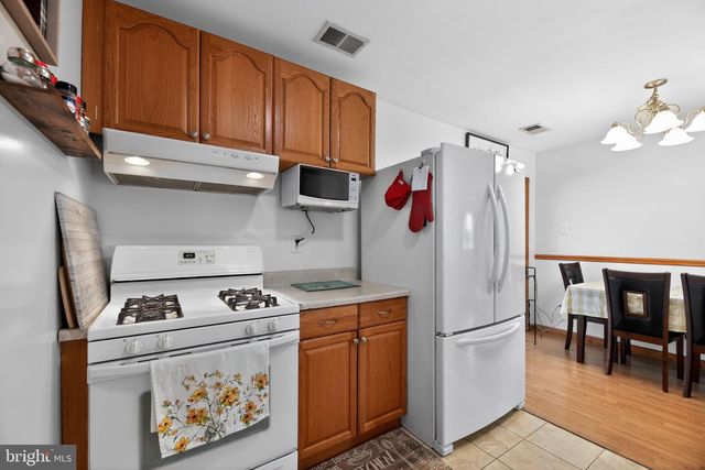 43 KOHOMO AVE, Sicklerville, NJ 08081