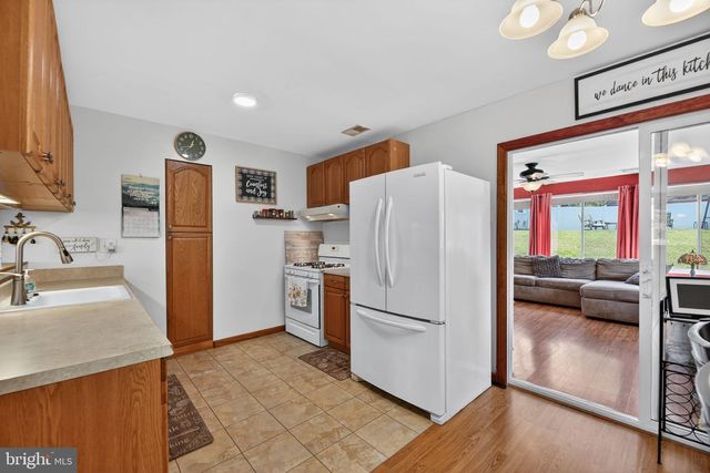 43 KOHOMO AVE, Sicklerville, NJ 08081