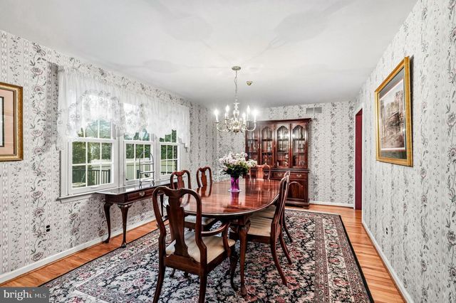 705 IRON POST RD, Moorestown, NJ 08057