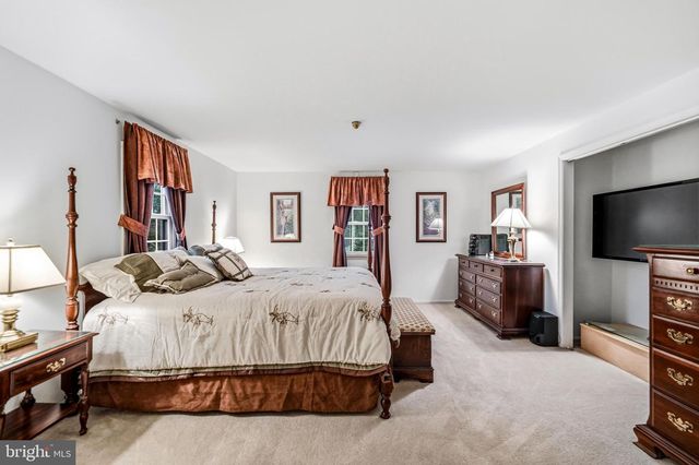 705 IRON POST RD, Moorestown, NJ 08057