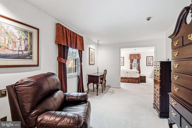 705 IRON POST RD, Moorestown, NJ 08057