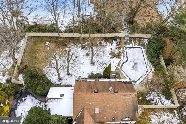 705 IRON POST RD, Moorestown, NJ 08057