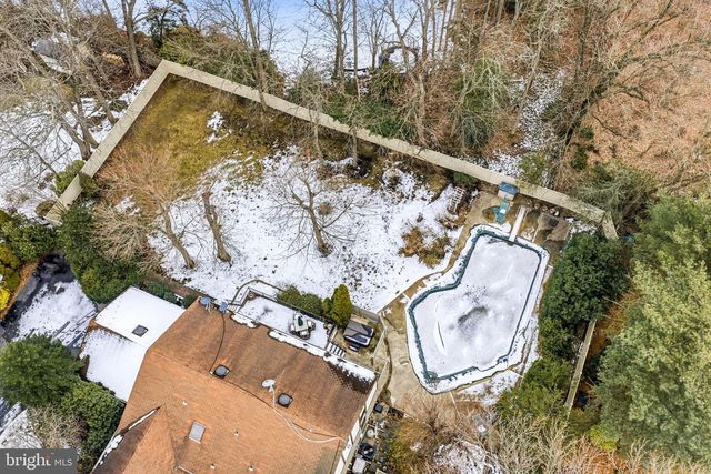 705 IRON POST RD, Moorestown, NJ 08057