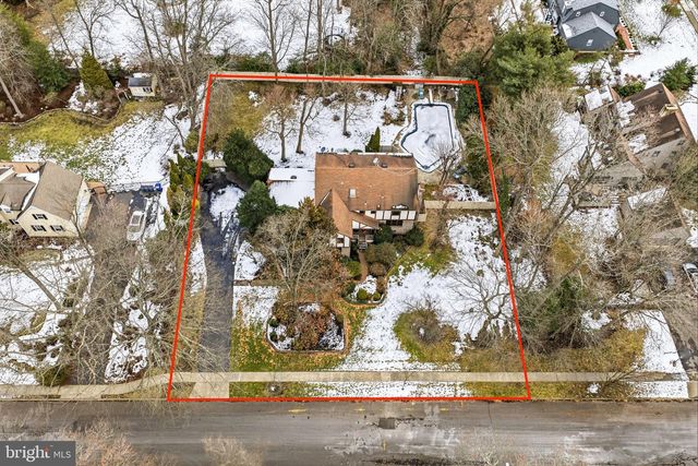 705 IRON POST RD, Moorestown, NJ 08057