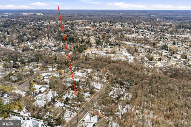 705 IRON POST RD, Moorestown, NJ 08057