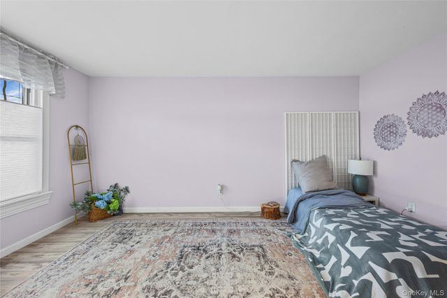 175 Main Avenue 154, Wheatley Heights, NY 11798