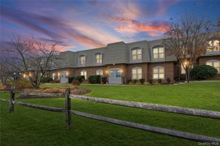 175 Main Avenue 154, Wheatley Heights, NY 11798