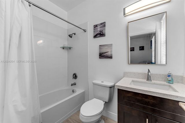 3214 SE 4th Ct, Homestead, FL 33033