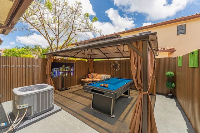 3214 SE 4th Ct, Homestead, FL 33033