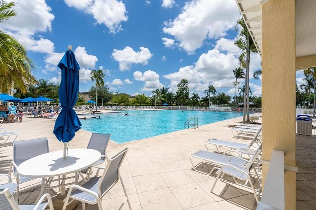 3214 SE 4th Ct, Homestead, FL 33033