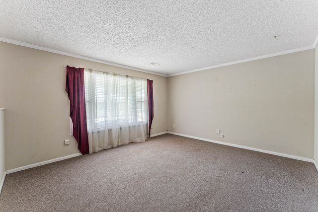 2106 Sandy, Springdale, AR 72762