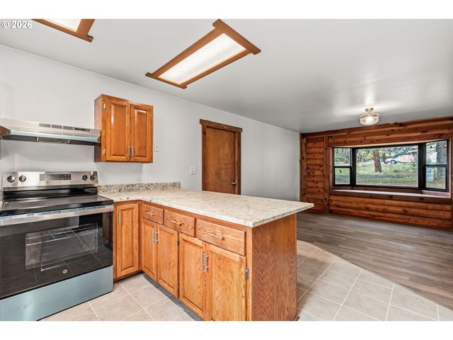 1514 BURBRIDGE Dr, Rogue River, OR 97537