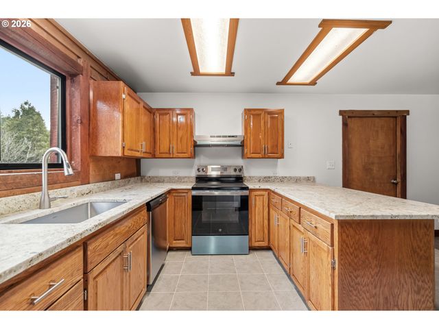 1514 BURBRIDGE Dr, Rogue River, OR 97537