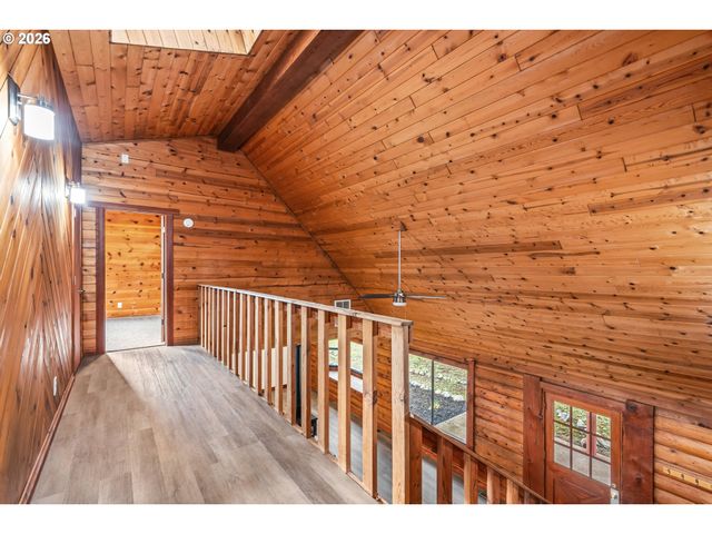1514 BURBRIDGE Dr, Rogue River, OR 97537