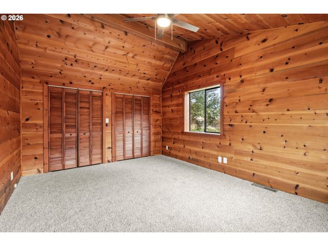 1514 BURBRIDGE Dr, Rogue River, OR 97537